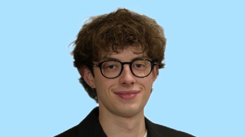 Raffaele Giuliani, 23 anni, studente di Psicologia Clinica e divulgatore culturale Raffaele Giuliani, 23 anni, studente di Psicologia Clinica e divulgatore culturale