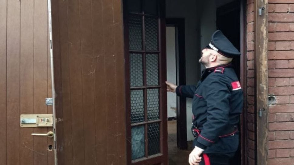 Lo stabile non abitato e che era stato occupato da due clandestini