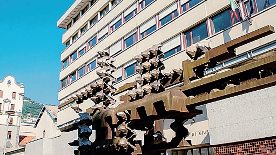 Il palazzo di giustizia di Como