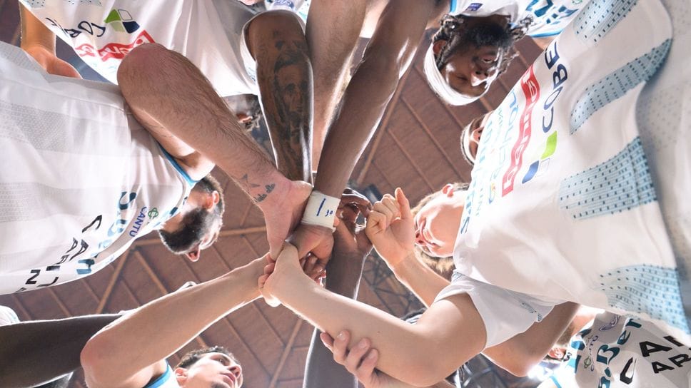 Cantù cerca la prima vittoria lontano da Desio: il derby è un’occasione irripetibile