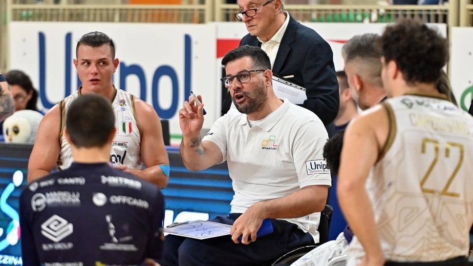 Il tecnico Cristian Gòmez