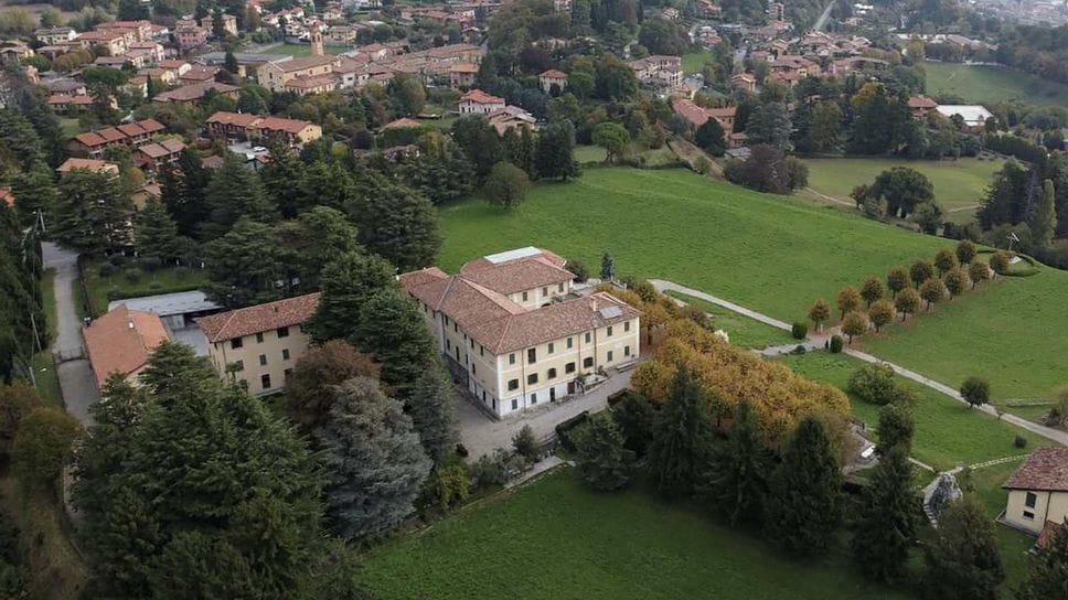 Una vista dall’alto della Casa dei Padri Barnabiti, utilizzata a scopi religiosi dagli anni Sessanta  (Bartesaghi)