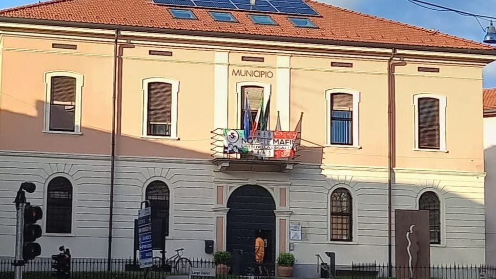 Il municipio di Cadorago