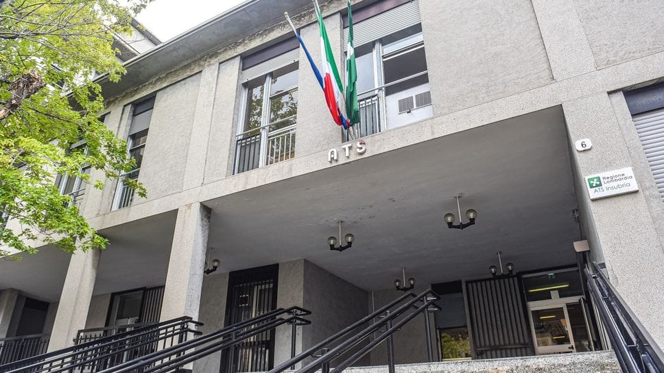 La sede Ats di via Pessina: dal 2022 il totale delle sanzioni sono oltre 7mila