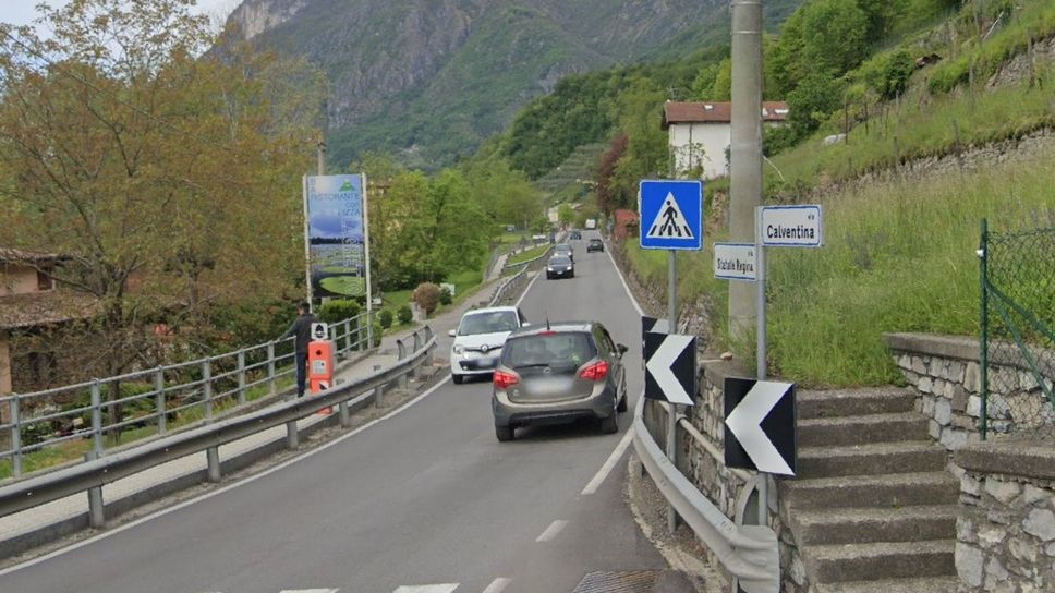 Una delle colonnine a Piano