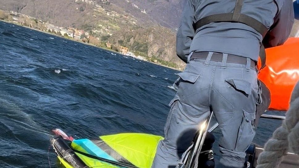 Un momento dell’operazione di salvataggio a San Siro