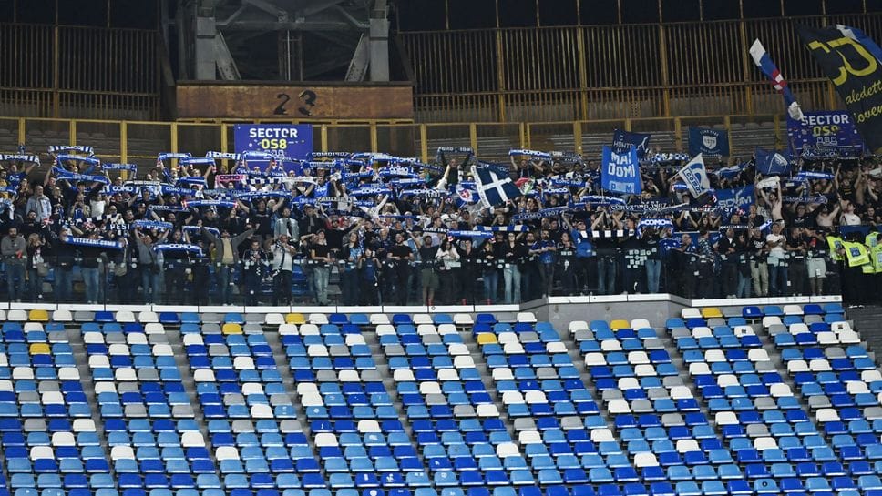 I tifosi del Como al Maradona di Napoli