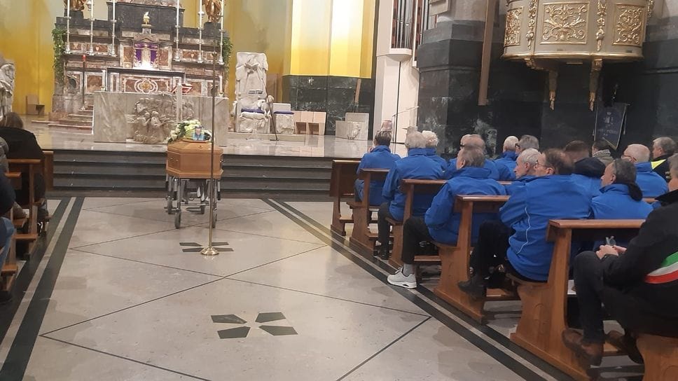 La cerimonia si è svolta nella chiesa dei Santi Pietro e Paolo