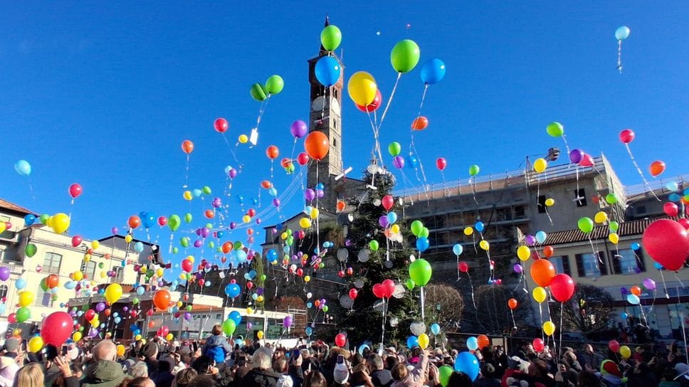 Il momento più emozionante, in piazza Garibaldi a Cantù