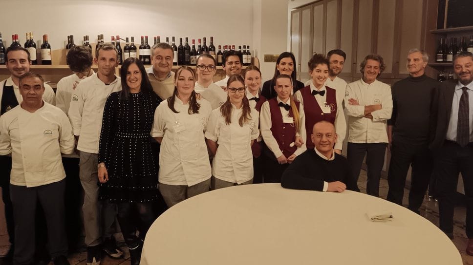 Foto di gruppo per la bella iniziativa all’Albergo Lenno