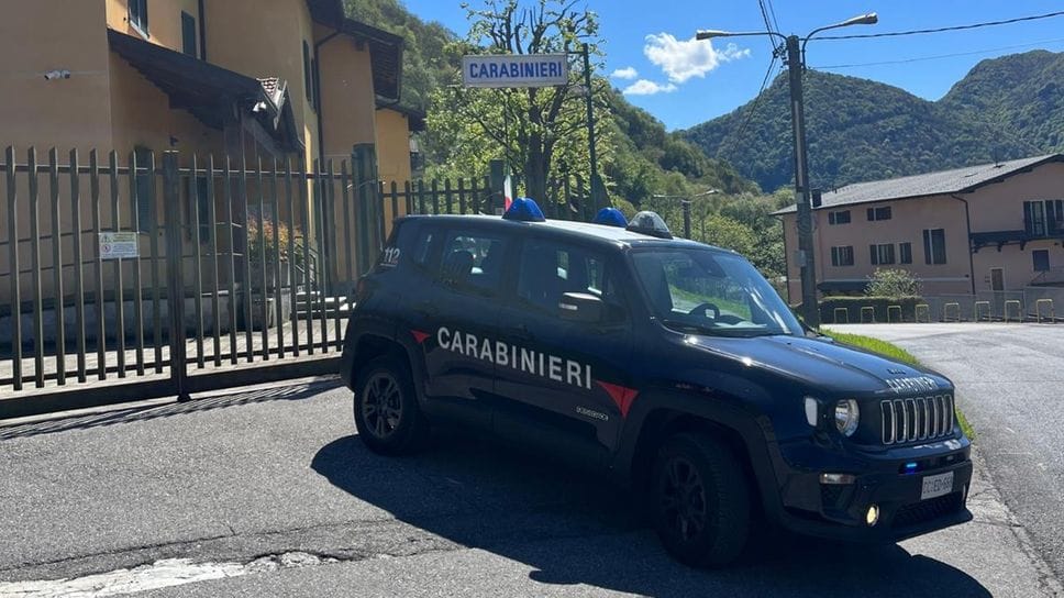 Sull’episodio stanno indagando i carabinieri di Centro Valle Intelvi (Archivio)