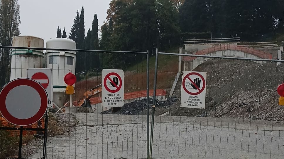 Gli scavi sul fronte di Griante non sono ancora cominciati, a quattro anni dal via dei lavori