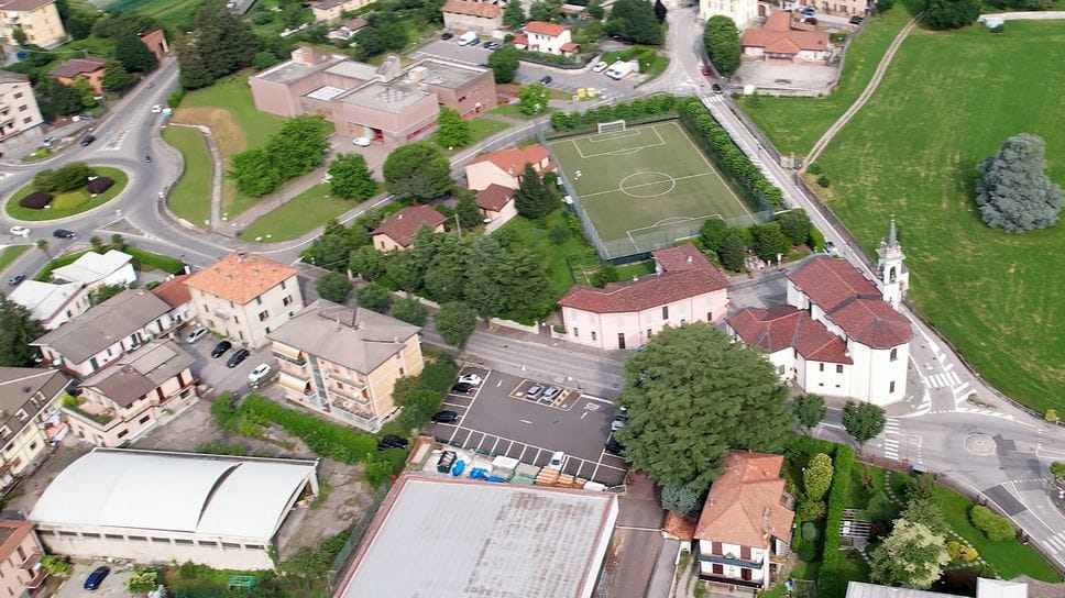 Una delle zone dove saranno messe le telecamere è via Alserio