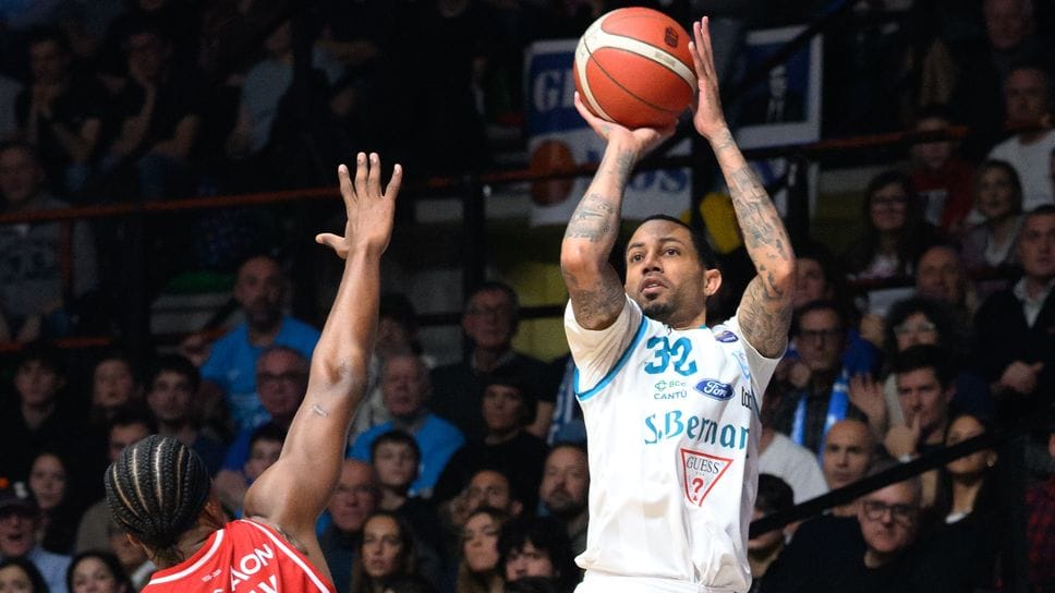 Erick Green era all’esordio con la maglia di Cantù