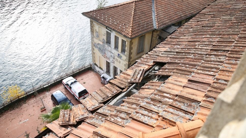 Lo storico immobile è in condizioni di grave degrado