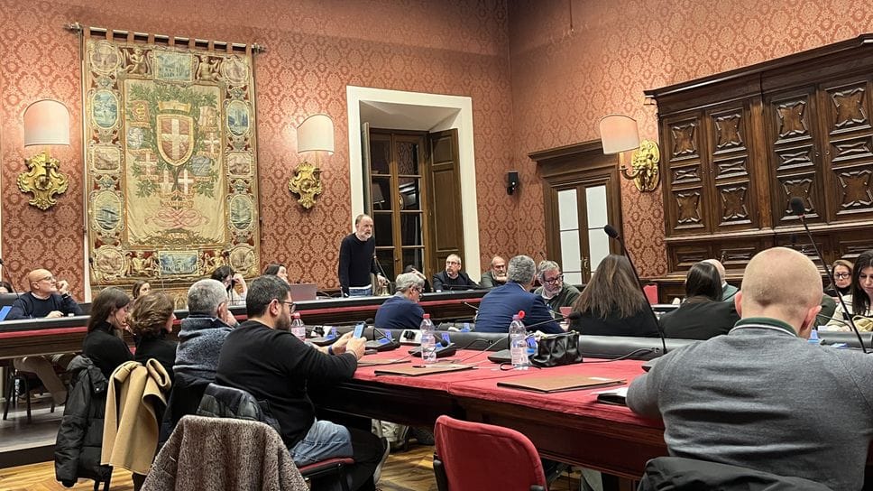 L’intervento del sindaco Alessandro Rapinese ieri sera in aula