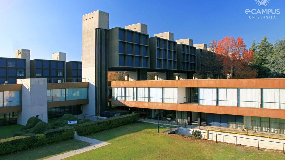 L’ateneo ha sede nello storico Centro di formazione europeo Ibm - Foto dal sito di eCampus