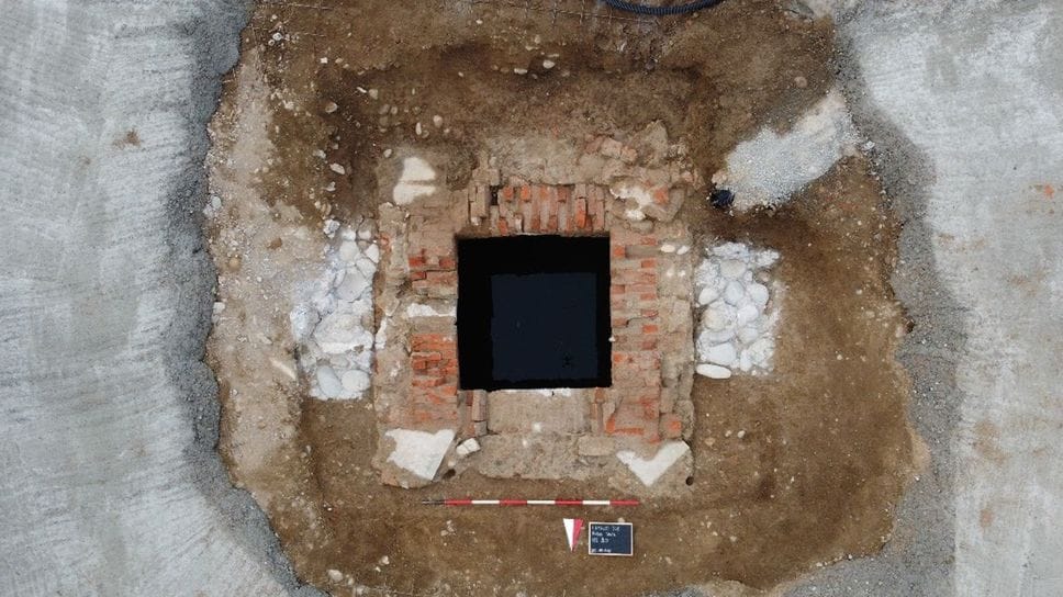 Il pozzo di piazza Volta a Lomazzo