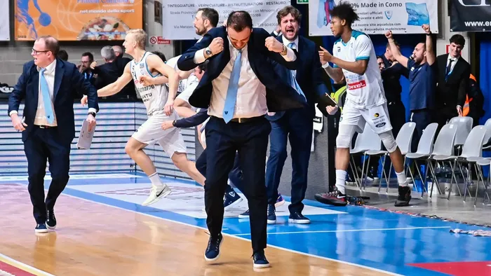 Regali di basket per ragazzi braccialetto croce