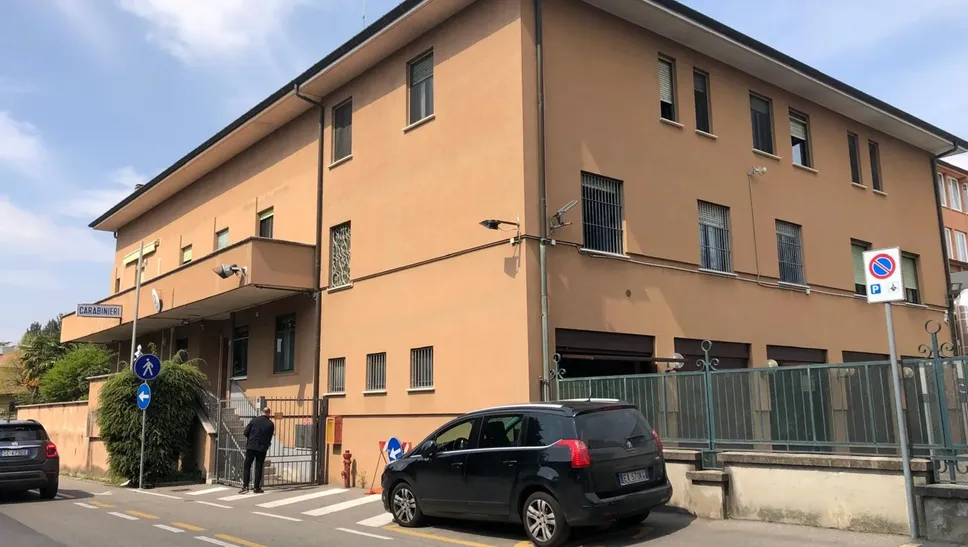 La stazione dei carabinieri di Olgiate La stazione dei carabinieri di Olgiate