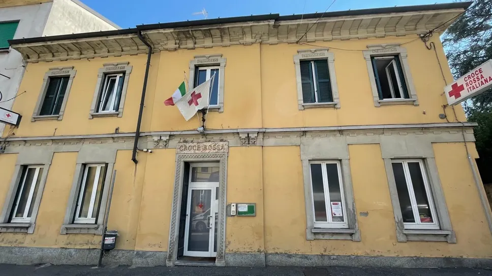 La sede delle Croce Rossa di Cantù: nuovo blitz dei carabinieri La sede delle Croce Rossa di Cantù: nuovo blitz dei carabinieri