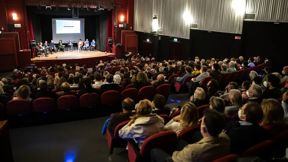 Il teatro nuovo di Rebbio Il teatro nuovo di Rebbio