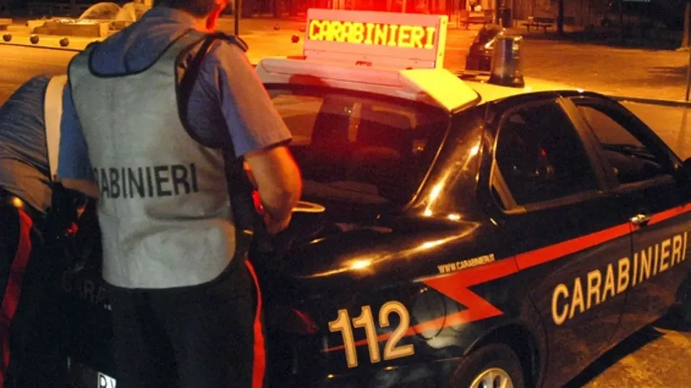 Controlli dei carabinieri sulle strade comasche (Archivio) Controlli dei carabinieri sulle strade comasche (Archivio)