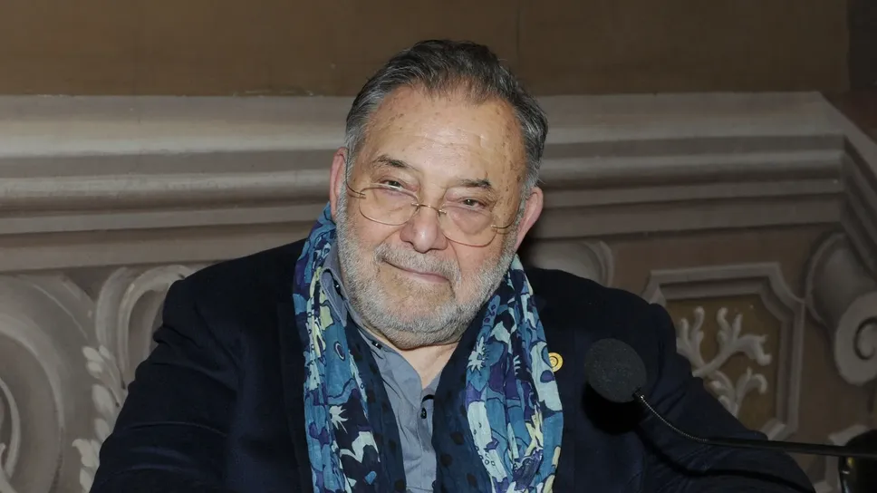 Edoardo Boncinelli nell’aula magna del Collegio Gallio per l’edizione 2016 del Festival della Luce di Como Edoardo Boncinelli nell’aula magna del Collegio Gallio per l’edizione 2016 del Festival della Luce di Como