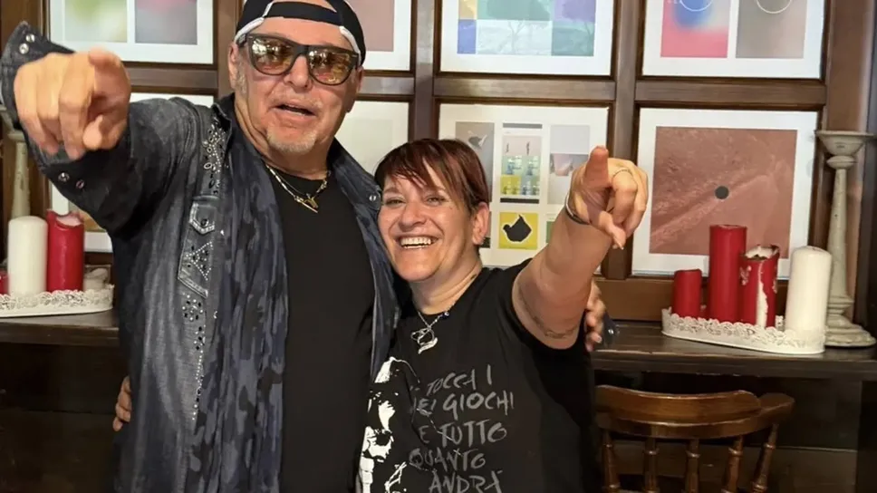 Alessandra Russo con Vasco Rossi a Zocca, paese natale del rocker Alessandra Russo con Vasco Rossi a Zocca, paese natale del rocker