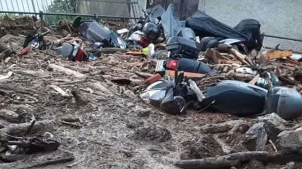 Una immagine emblematica dei danni causati dall’alluvione del 2021 Una immagine emblematica dei danni causati dall’alluvione del 2021