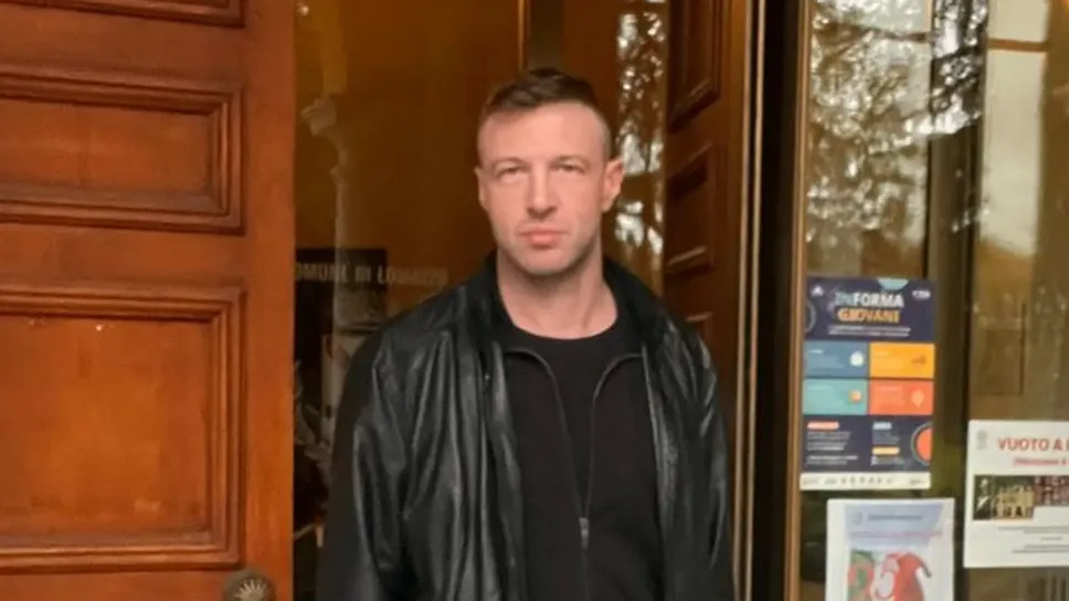 Alberto Monti, 43 anni, ha presentato le sue dimissioni
