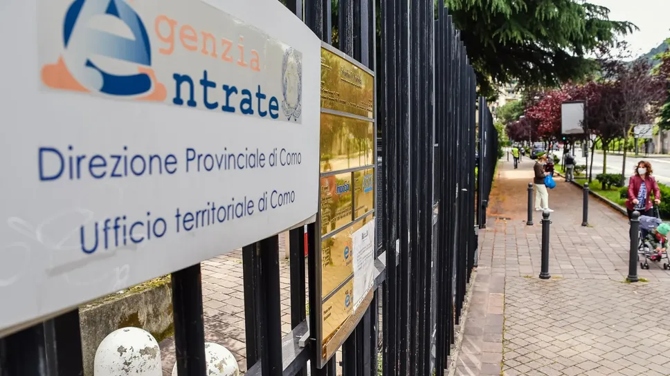 La sede comasca dell’Agenzia delle entrate La sede comasca dell’Agenzia delle entrate