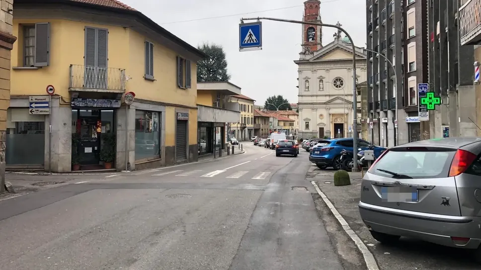 La città non si svuota in agosto: aperti negozi, farmacie, bar e ristoranti