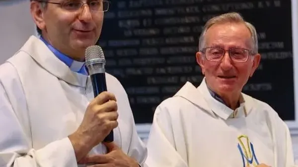 Don Alessandro Colombocon don Costante Cereda