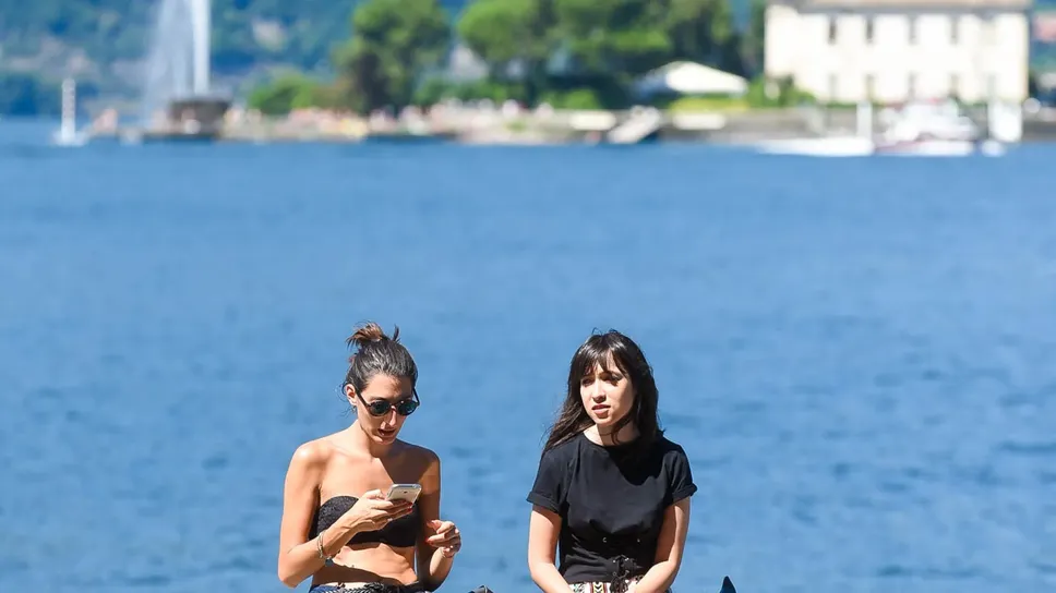 Turiste sul lago Turiste sul lago