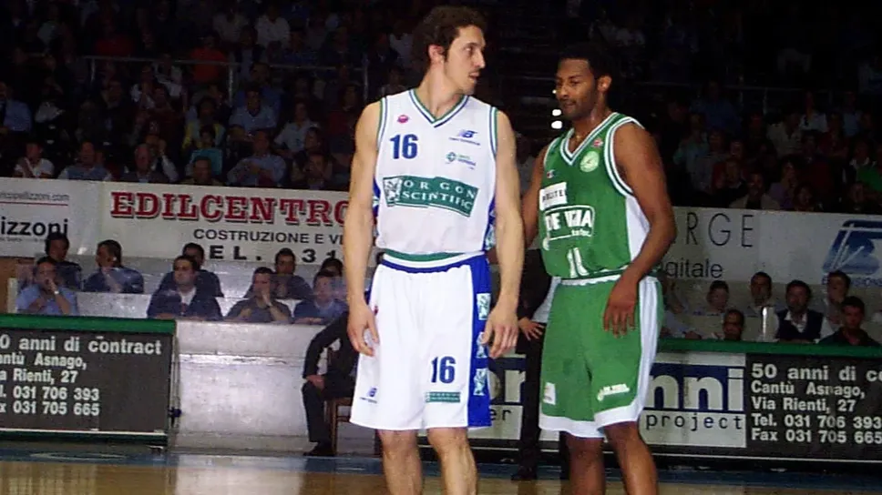 Dall’album dei ricordi, Luca Ansaloni in maglia Pallacanestro Cantù ai tempi del Pianella
