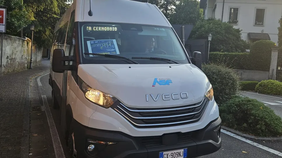 La navetta serale per raggiungere il centro La navetta serale per raggiungere il centro