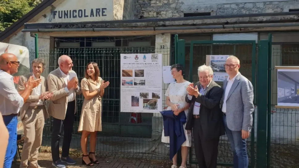 I rappresentanti istituzionali presenti all’open day sulla funicolare