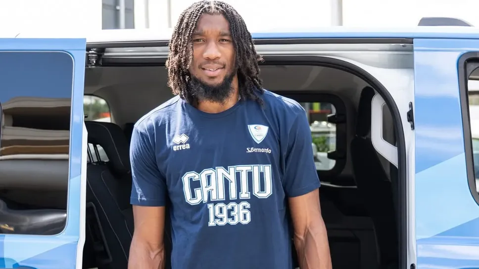 Xavier Sneed è sbarcato ieri Xavier Sneed è sbarcato ieri