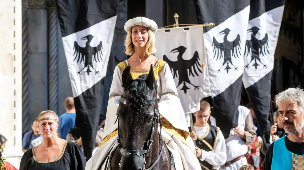 Per quest’anno il Palio andrà in scena in versione ridotta Per quest’anno il Palio andrà in scena in versione ridotta