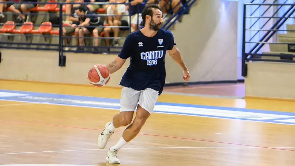 Riccardo Moraschini, 34 anni, ha iniziato la sua terza annata alla S.Bernardo Cantù