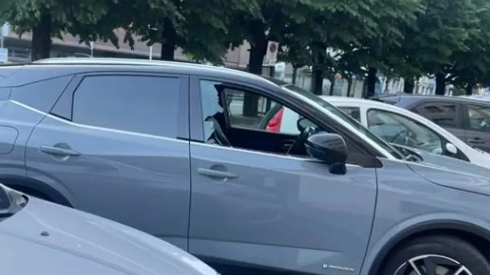 Una delle auto di recente prese di mira dai ladri Una delle auto di recente prese di mira dai ladri
