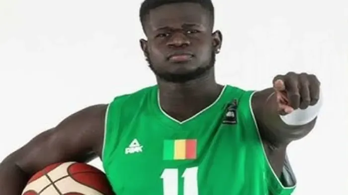 Silver dance to Afrobasket. Thursday will be in Cantù