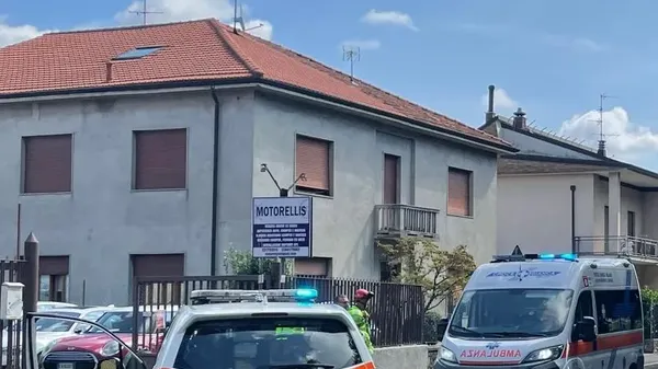 I soccorsi in via Fossano e i rilievi della polizia locale