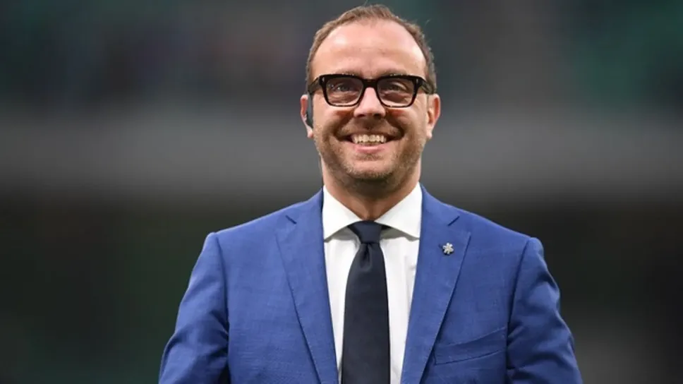 Riccardo Trevisani, volto noto di Sportmediaset, Pressing e Cronache di Spogliatoio Riccardo Trevisani, volto noto di Sportmediaset, Pressing e Cronache di Spogliatoio