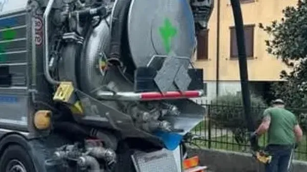 La pulizia delle caditoie