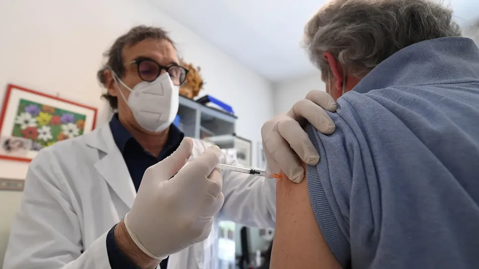 A Como e provincia servirebbe il 35% in più dei medici di famiglia A Como e provincia servirebbe il 35% in più dei medici di famiglia