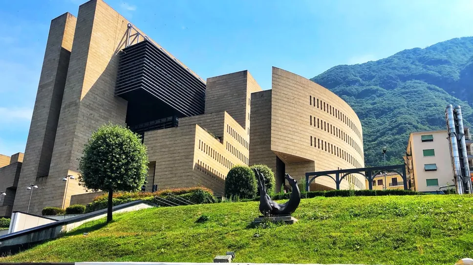 Il Casinò municipale, simbolo per tanti anni di Campione d’Italia Il Casinò municipale, simbolo per tanti anni di Campione d’Italia