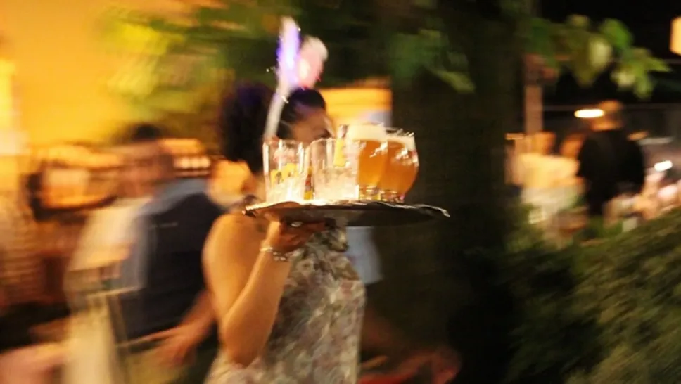 Alle feste partecipavano fino a quattrocento persone Alle feste partecipavano fino a quattrocento persone