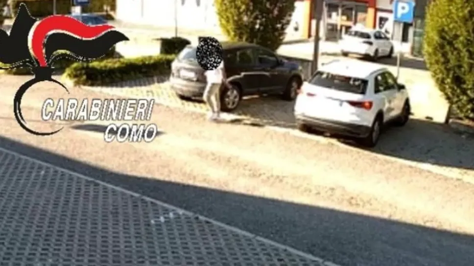 Arresto dei carabinieri al posteggio Arresto dei carabinieri al posteggio